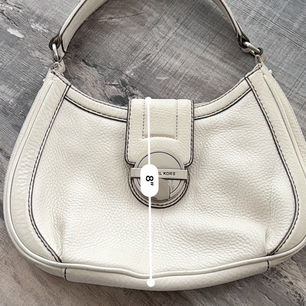 Michael Kors White Shoulder Bag with Silver Hardware